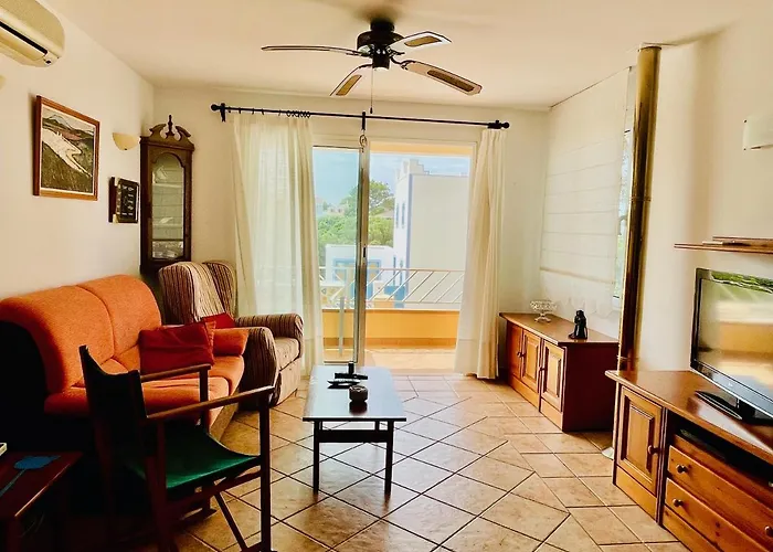 Angeles Nyaraló Sa Caleta